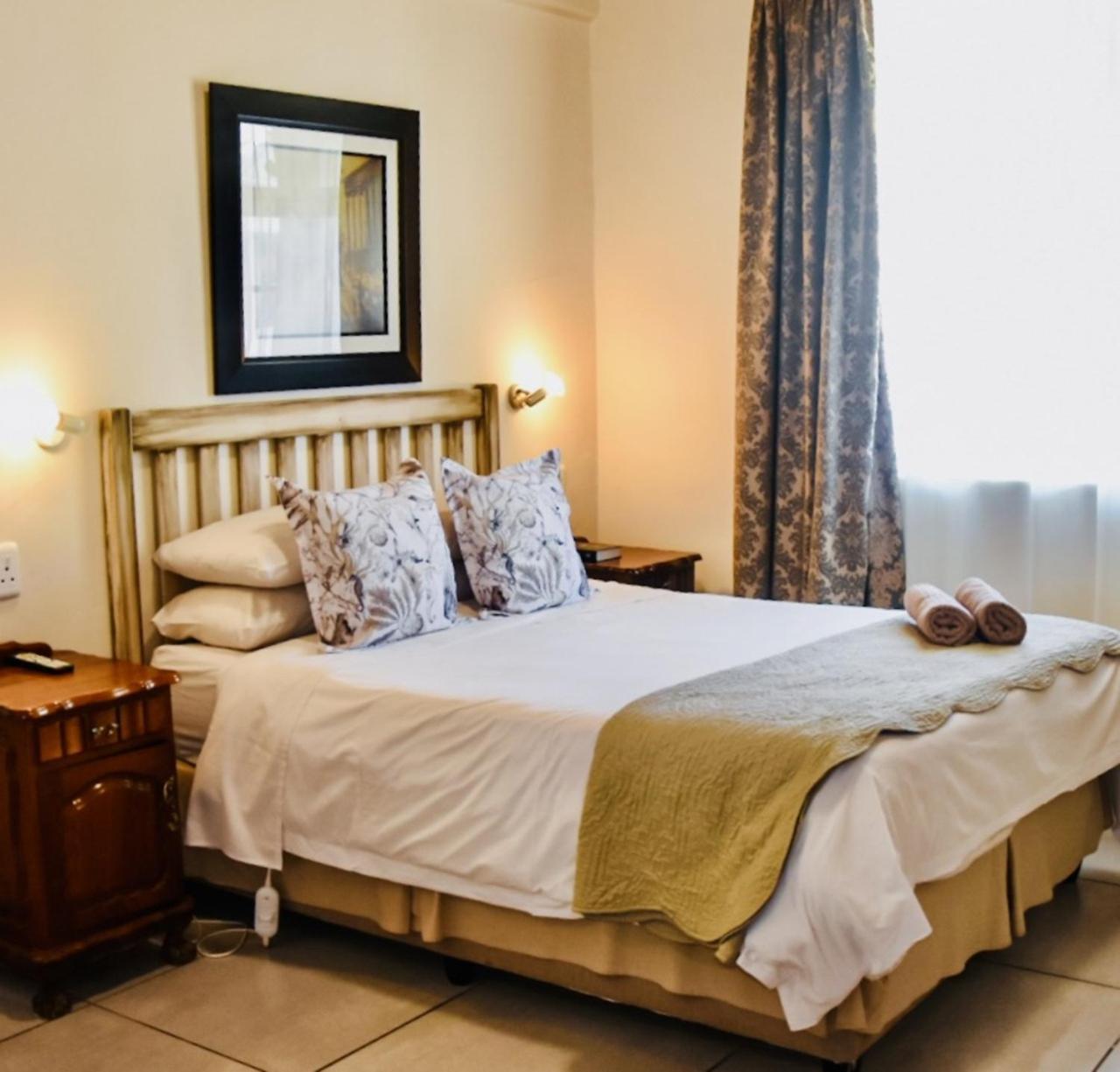 Donkin Country House Beaufort West Extérieur photo