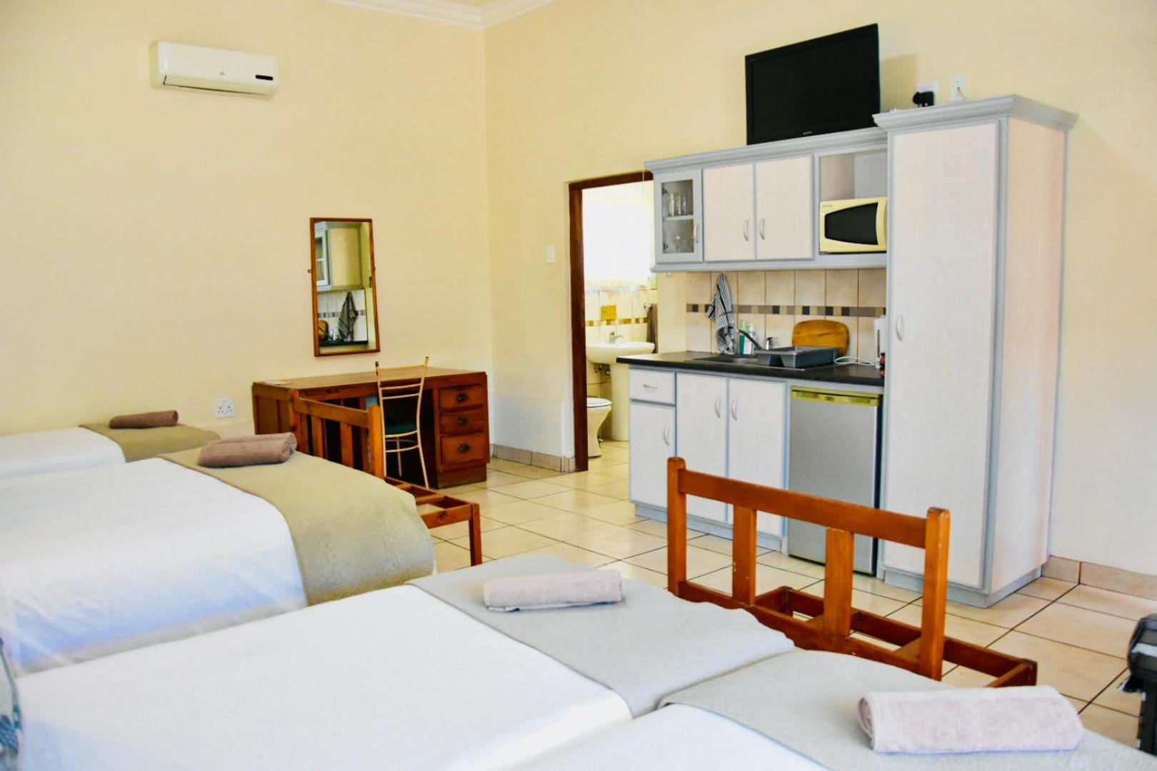Donkin Country House Beaufort West Extérieur photo